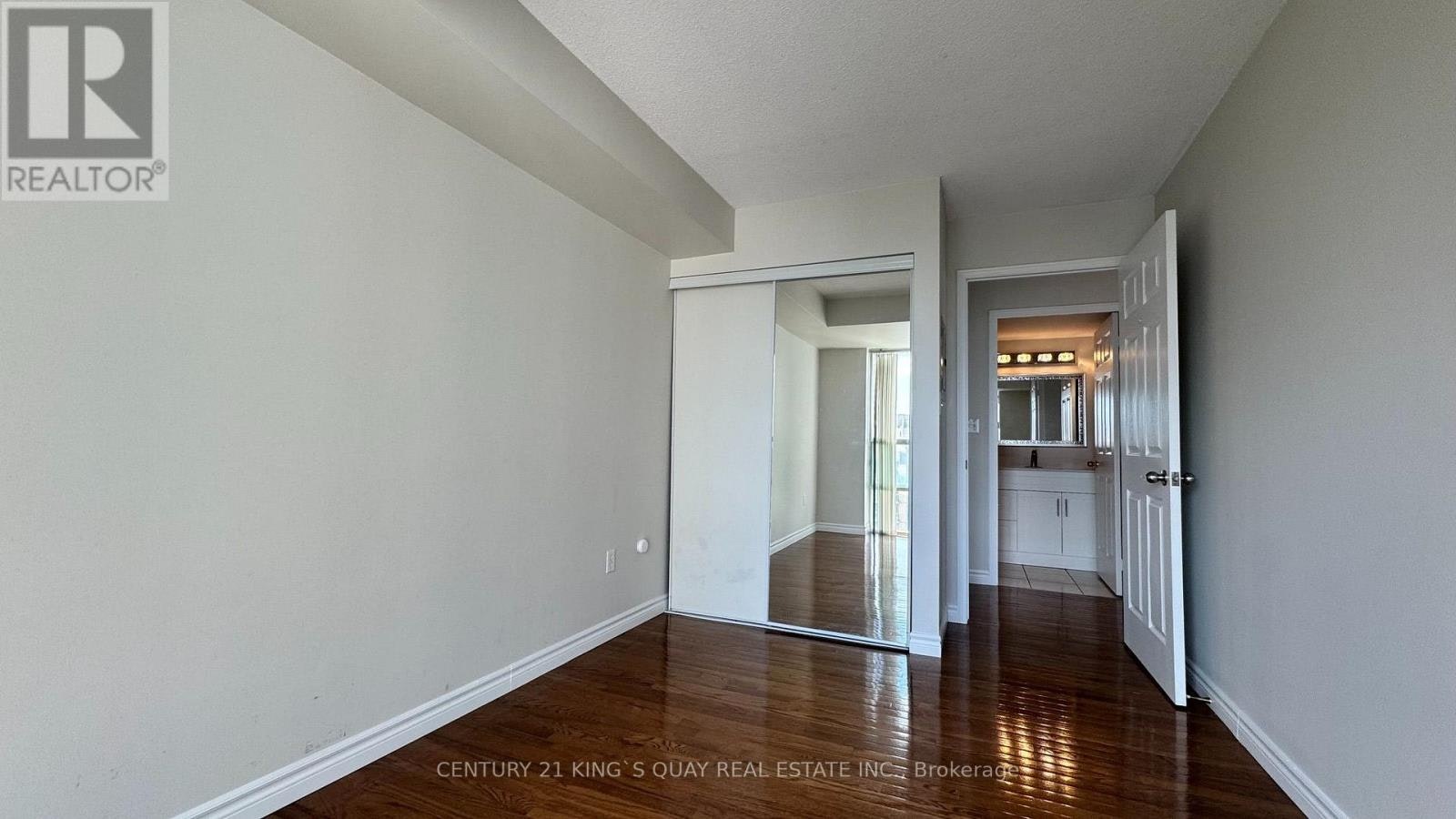 2207-1 Pemberton Avenue, Toronto, ON, M2M 4L9 - 15