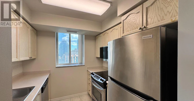 2207-1 Pemberton Avenue, Toronto, ON, M2M 4L9 - 20