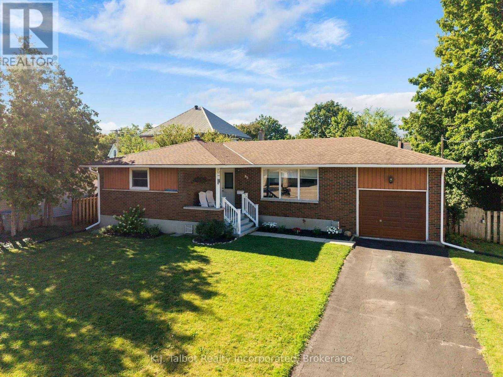 85 Picton Street W, Goderich, ON, N7A 2C4