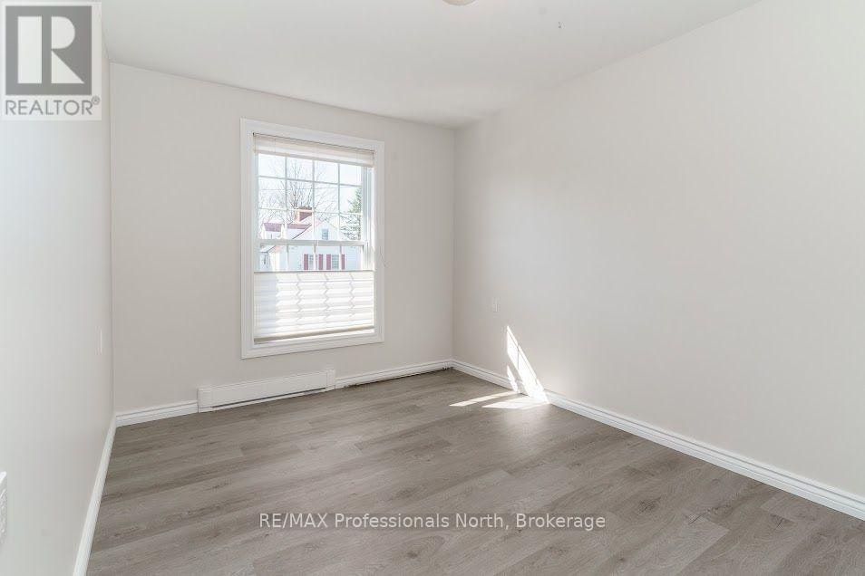 140 Elder Street, Gravenhurst, ON, P1P 1B9 - 11
