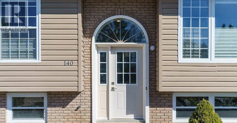 140 Elder Street, Gravenhurst, ON, P1P 1B9 - 2