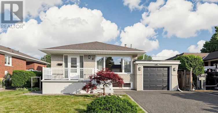 8 Summerfield Crescent, Toronto, ON, M9M 3X3