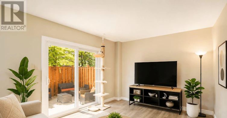 10-476 Kingscourt Drive, Waterloo, ON, N2K 3R3 - 3