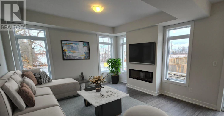 1-6894 Garner Road, Niagara Falls, ON, L2E 6S5 - 3