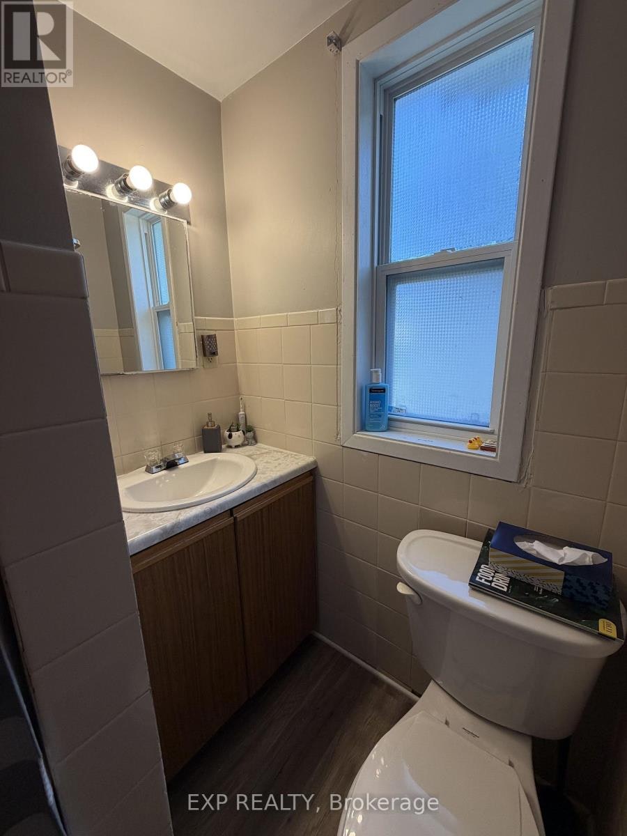 B-315 Parkdale Avenue, Ottawa, ON, K1Y 1G5 - 12