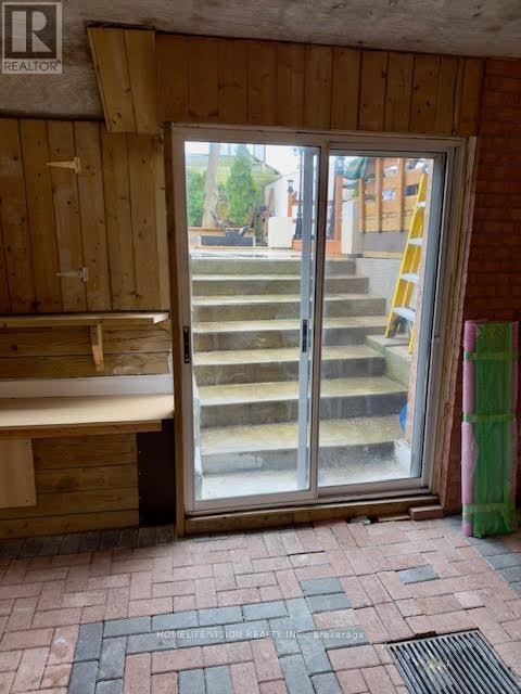 BSMT-245 Floyd Avenue, Toronto, ON, M4J 2J2 - 3