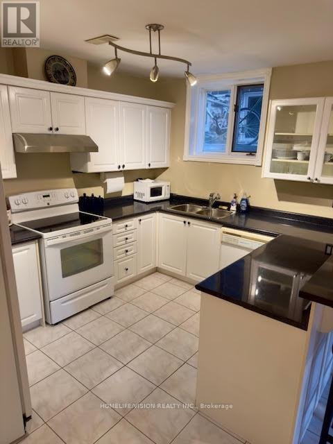 BSMT-245 Floyd Avenue, Toronto, ON, M4J 2J2 - 9