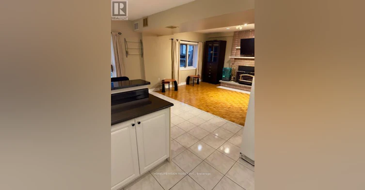 BSMT-245 Floyd Avenue, Toronto, ON, M4J 2J2 - 8