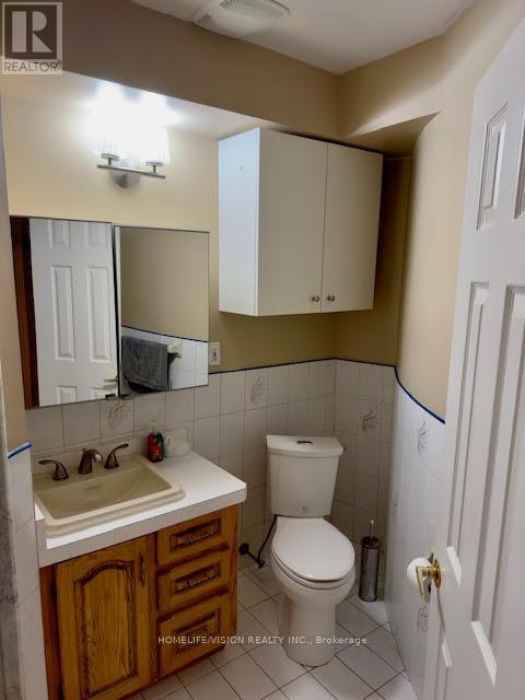 BSMT-245 Floyd Avenue, Toronto, ON, M4J 2J2 - 15