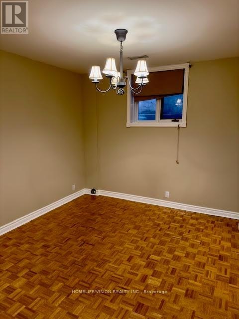 BSMT-245 Floyd Avenue, Toronto, ON, M4J 2J2 - 14