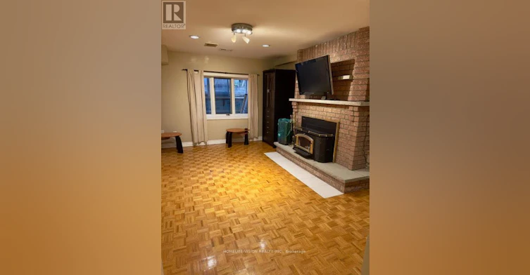 BSMT-245 Floyd Avenue, Toronto, ON, M4J 2J2 - 10