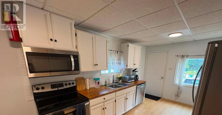 240 Shore Lane, Wasaga Beach, ON, L9Z 2J1 - 4