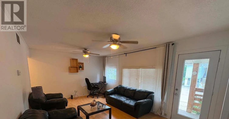 240 Shore Lane, Wasaga Beach, ON, L9Z 2J1 - 3