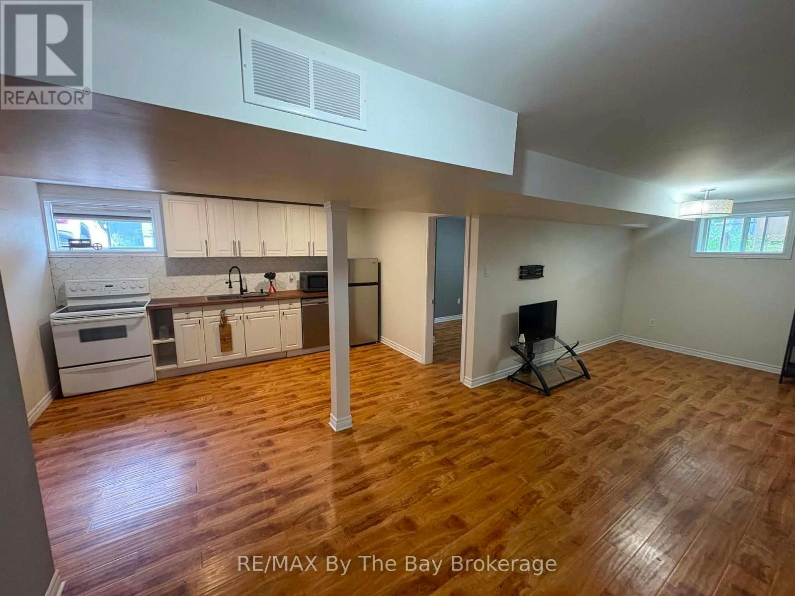 240 Shore Lane, Wasaga Beach, ON, L9Z 2J1 - 14