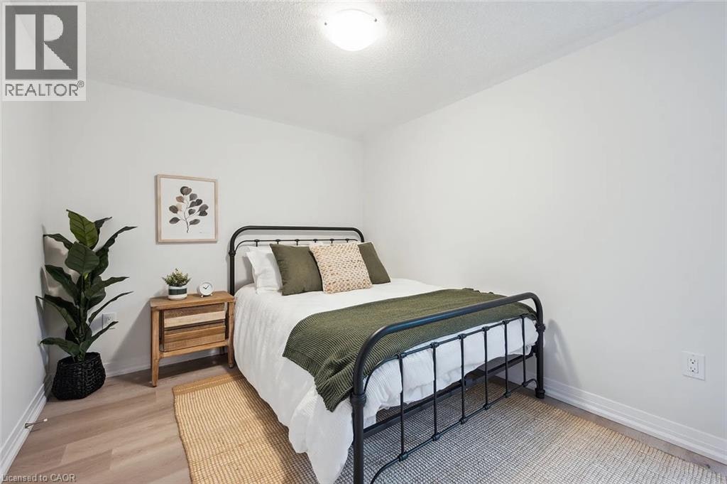 610 Benninger Drive, Kitchener, ON, N2E 0K5 - 13