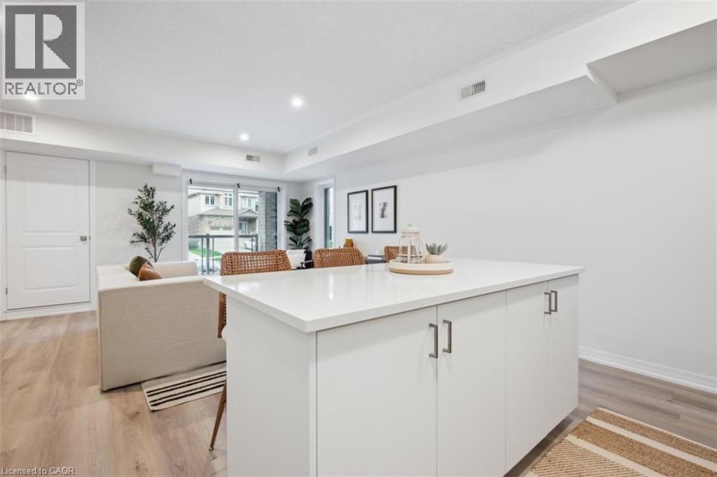 610 Benninger Drive, Kitchener, ON, N2E 0K5 - 9