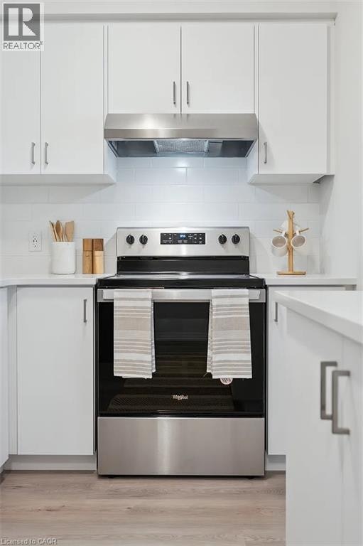 610 Benninger Drive, Kitchener, ON, N2E 0K5 - 6