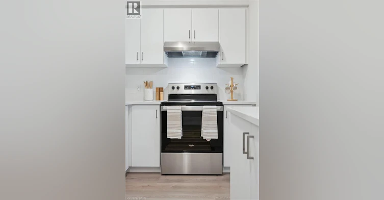 610 Benninger Drive, Kitchener, ON, N2E 0K5 - 6