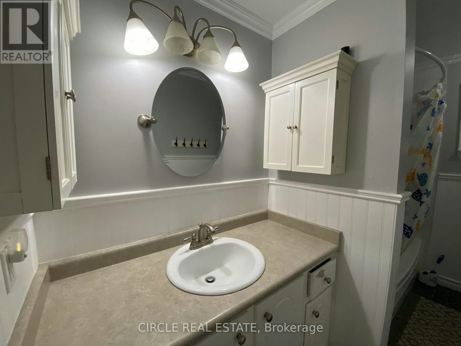 35 Fanshawe Drive, Brampton, ON, L6Z 1A7 - 13