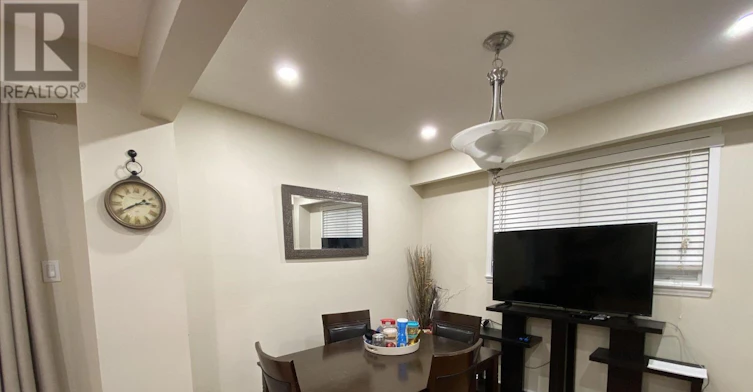35 Fanshawe Drive, Brampton, ON, L6Z 1A7 - 5