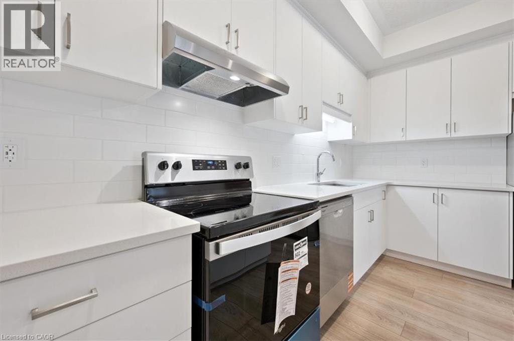 71 Reverie Way, Kitchener, ON, N2E 0K5 - 3