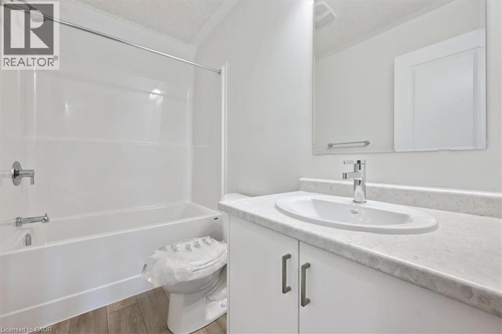 71 Reverie Way, Kitchener, ON, N2E 0K5 - 8