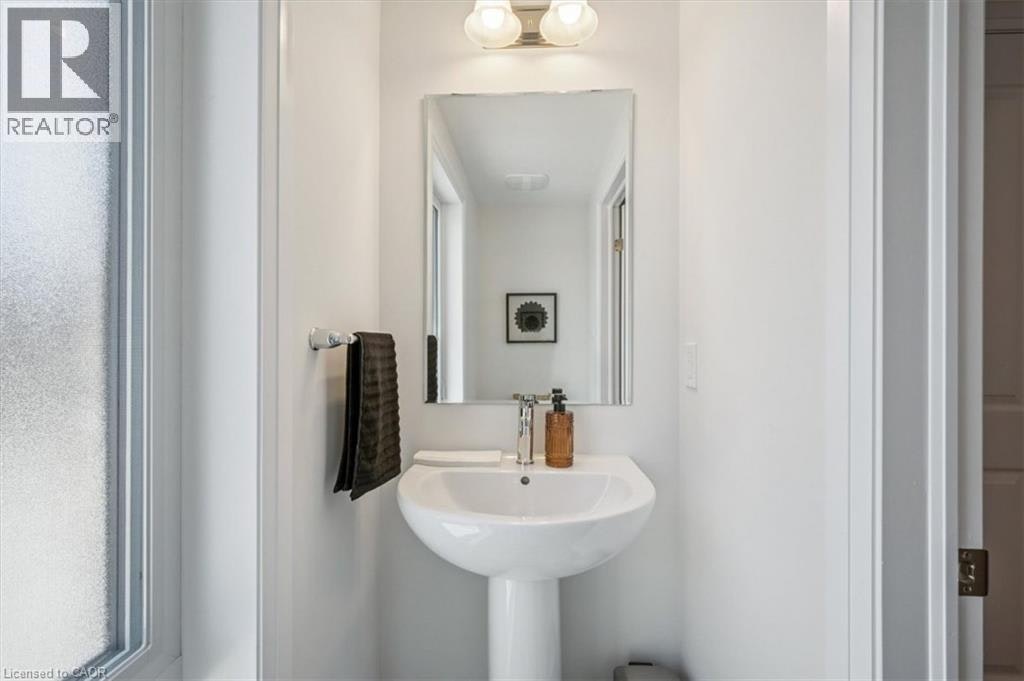 169 Reverie Way, Kitchener, ON, N2E 0K5 - 8