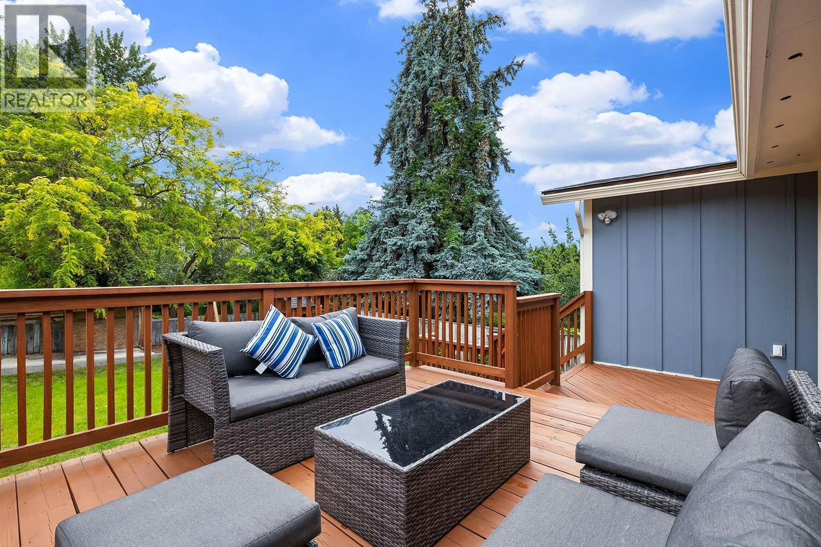 851 Hammer Avenue, Kelowna, BC, V1W 2B7 - 10