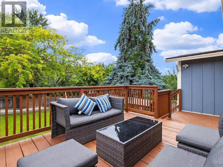 851 Hammer Avenue, Kelowna, BC, V1W 2B7 - 10