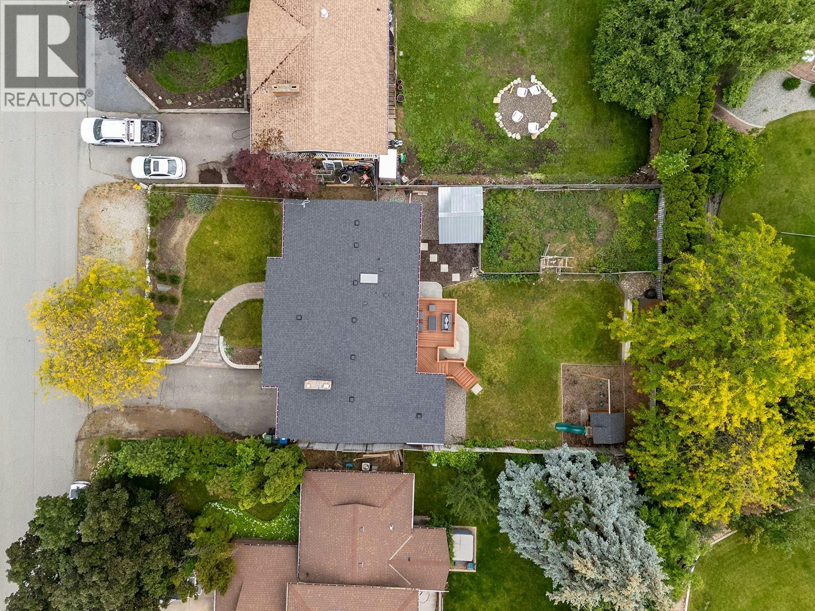 851 Hammer Avenue, Kelowna, BC, V1W 2B7 - 13