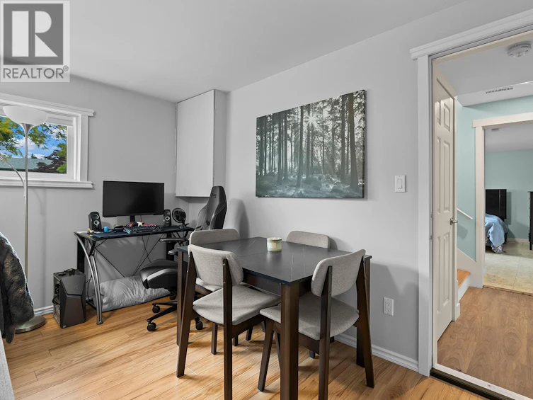 851 Hammer Avenue, Kelowna, BC, V1W 2B7 - 54