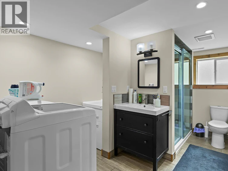 851 Hammer Avenue, Kelowna, BC, V1W 2B7 - 55