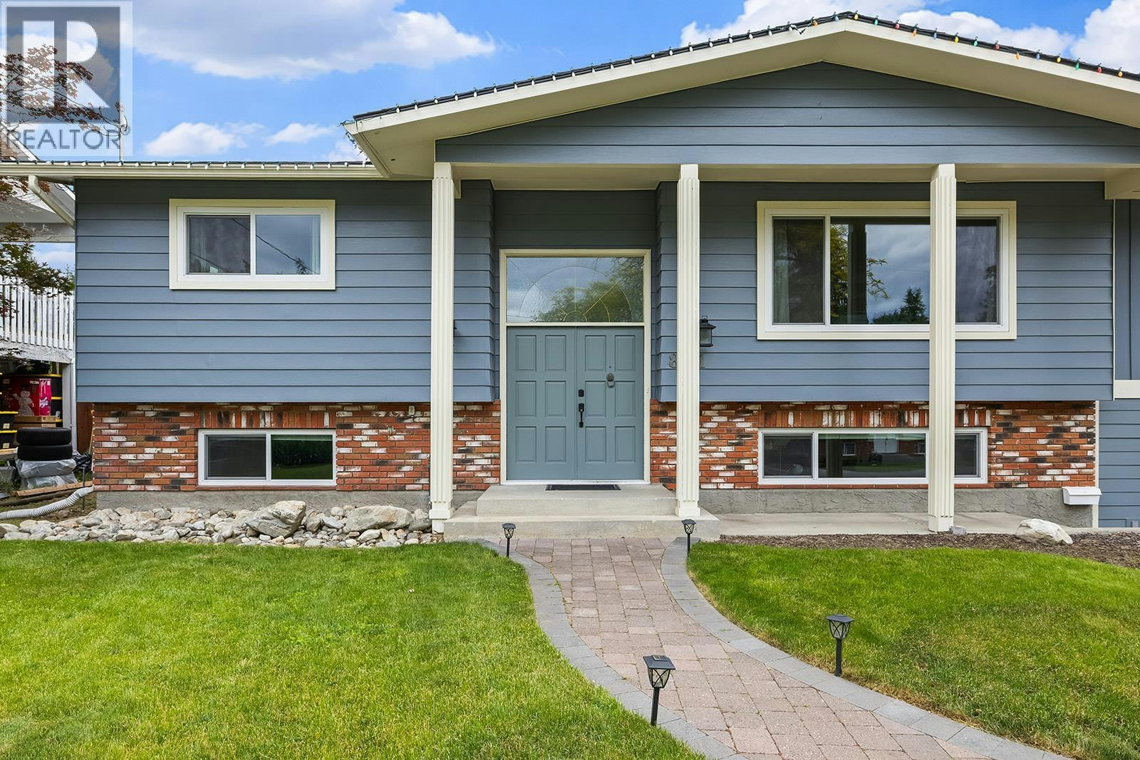 851 Hammer Avenue, Kelowna, BC, V1W 2B7 - 4