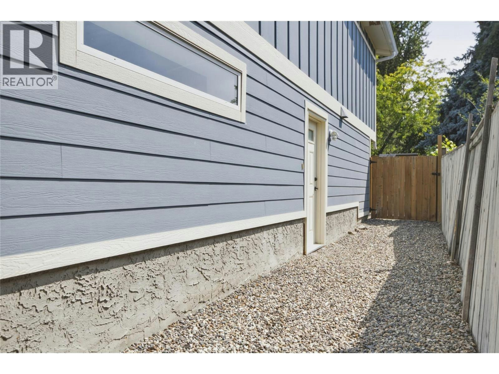 851 Hammer Avenue, Kelowna, BC, V1W 2B7 - 42