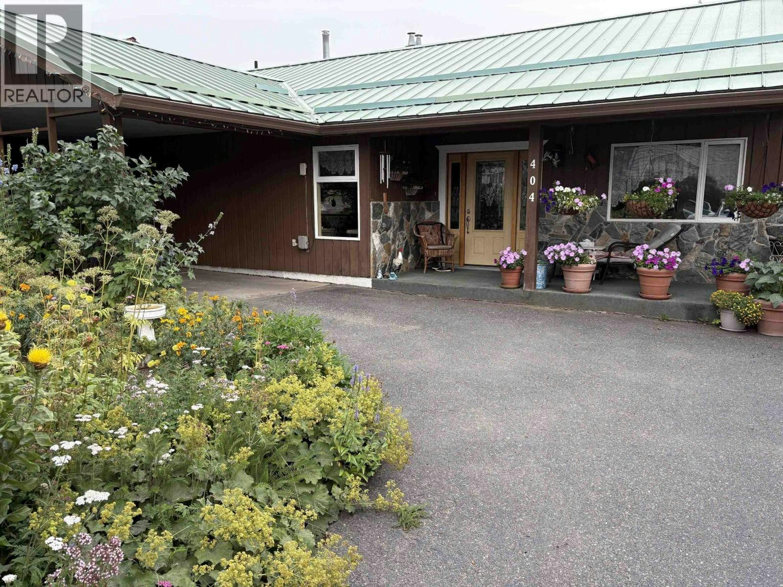 404 N Birch Avenue, 100 Mile House, BC, V0K 2E0