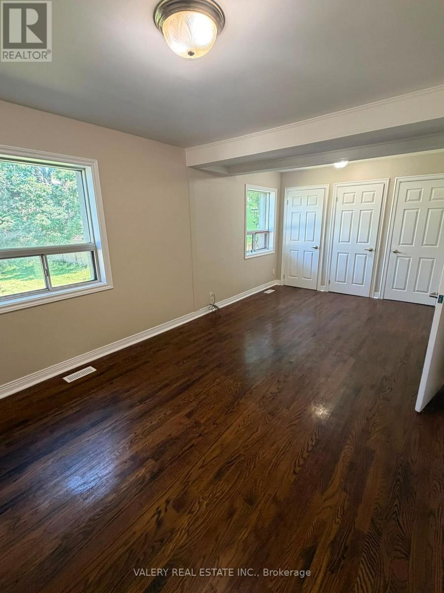 425 Livingston Road N, Toronto, ON, M1E 1M5 - 6