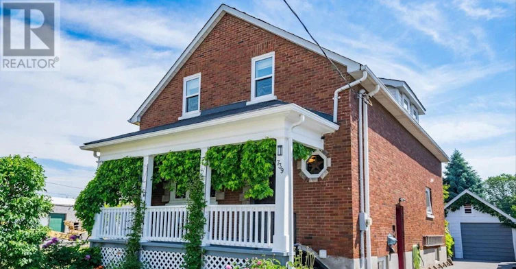 739 Albert Street, Oshawa, ON, L1H 4T7 - 2