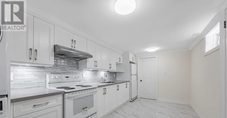 C-90 Galt Avenue, Toronto, ON, M4M 2Z3 - 4