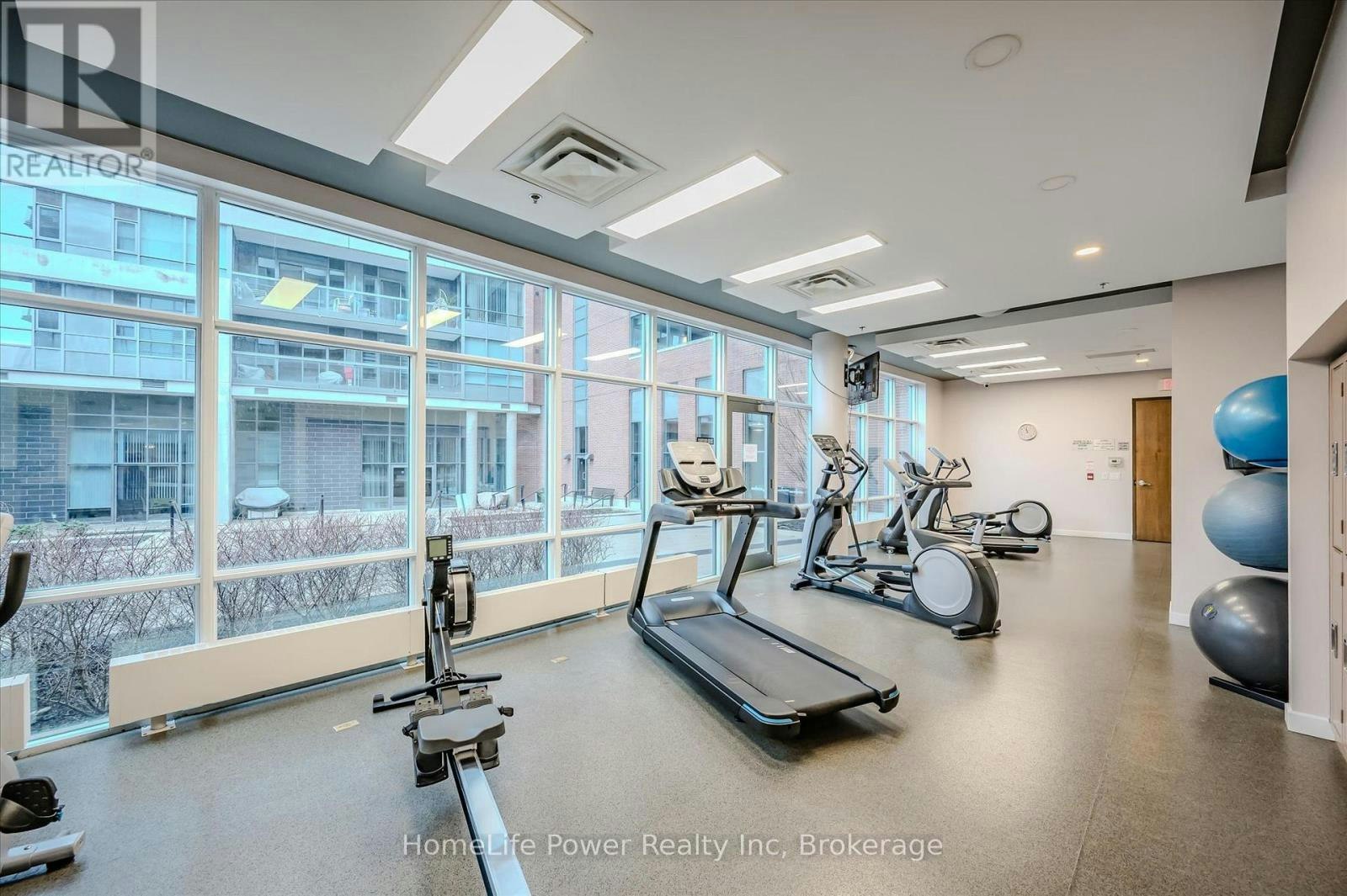 1201-1 Hurontario Street, Mississauga, ON, L5G 0A3 - 8