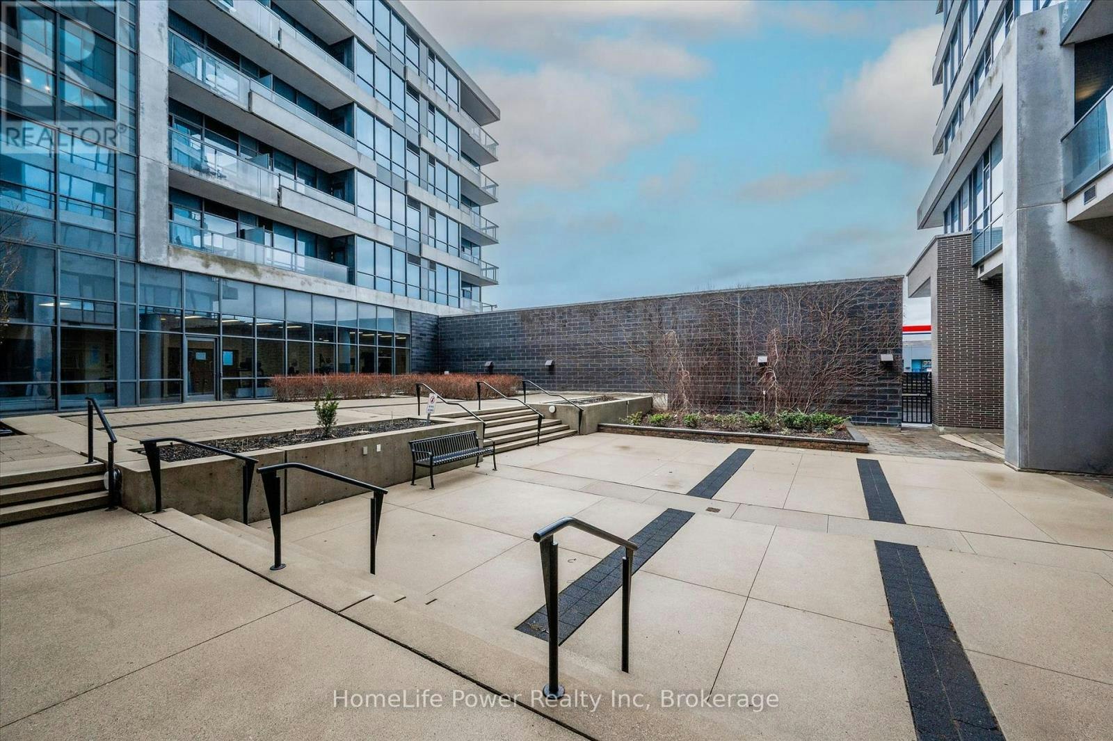 1201-1 Hurontario Street, Mississauga, ON, L5G 0A3 - 9