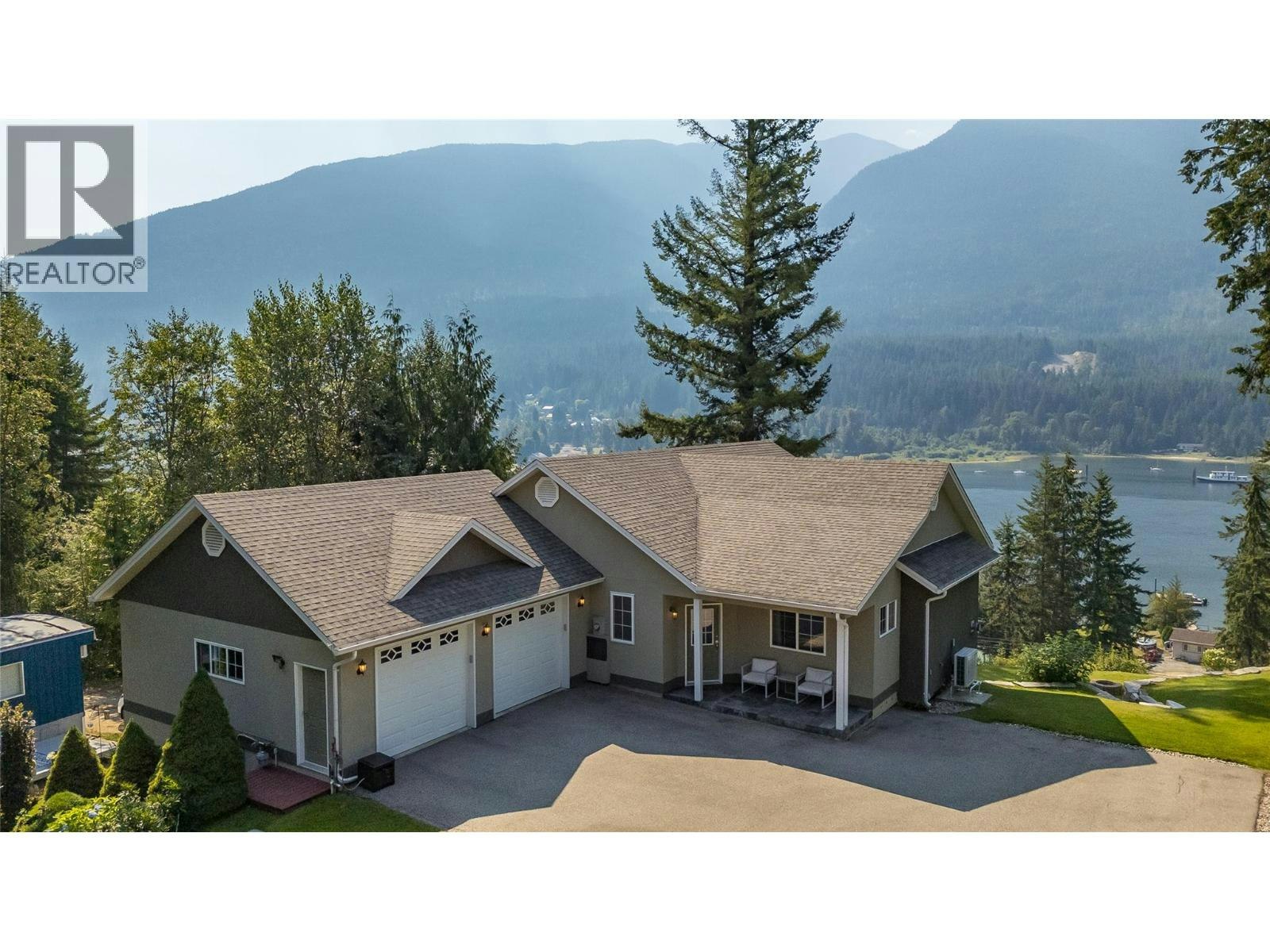 408 Balfour Heights Road, Balfour, BC, V0G 1C0