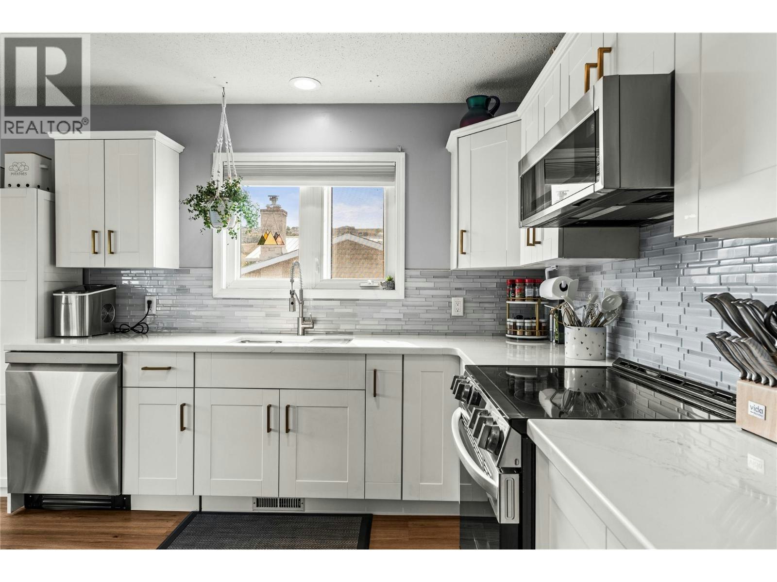 4400 15 Avenue, Vernon, BC, V1T 6X9 - 20