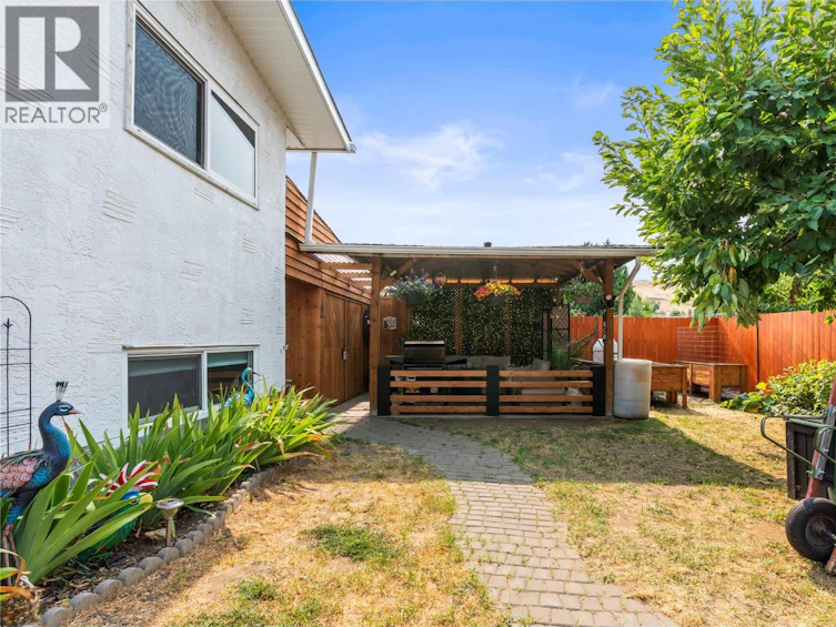 4400 15 Avenue, Vernon, BC, V1T 6X9 - 8