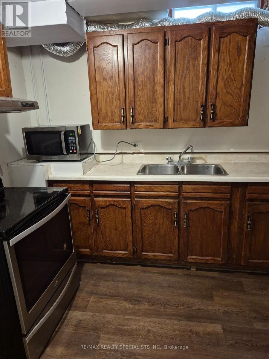 LOWER-353 Brownridge Drive, Vaughan, ON, L4J 5X2 - 14