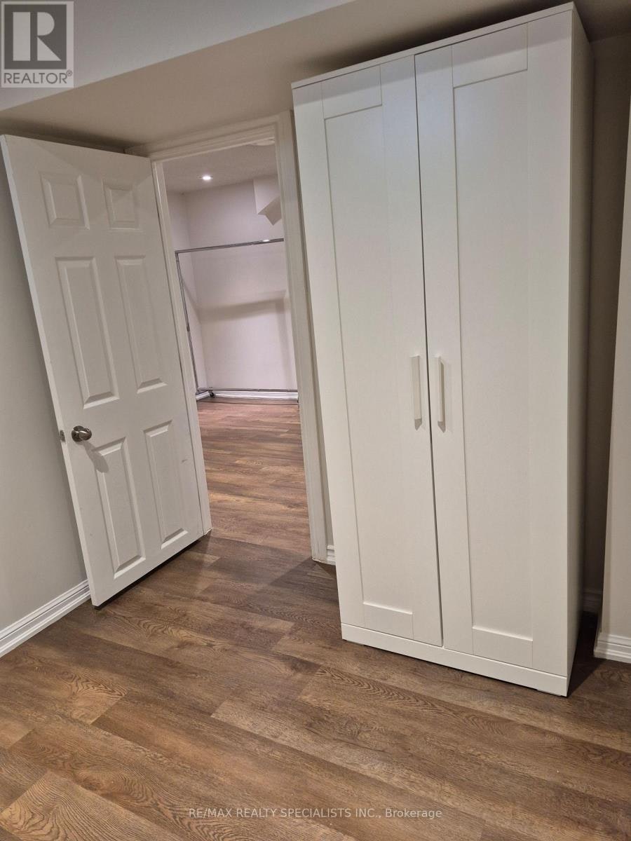 LOWER-353 Brownridge Drive, Vaughan, ON, L4J 5X2 - 11