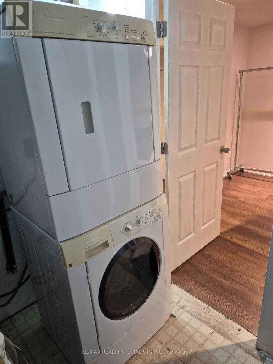 LOWER-353 Brownridge Drive, Vaughan, ON, L4J 5X2 - 12