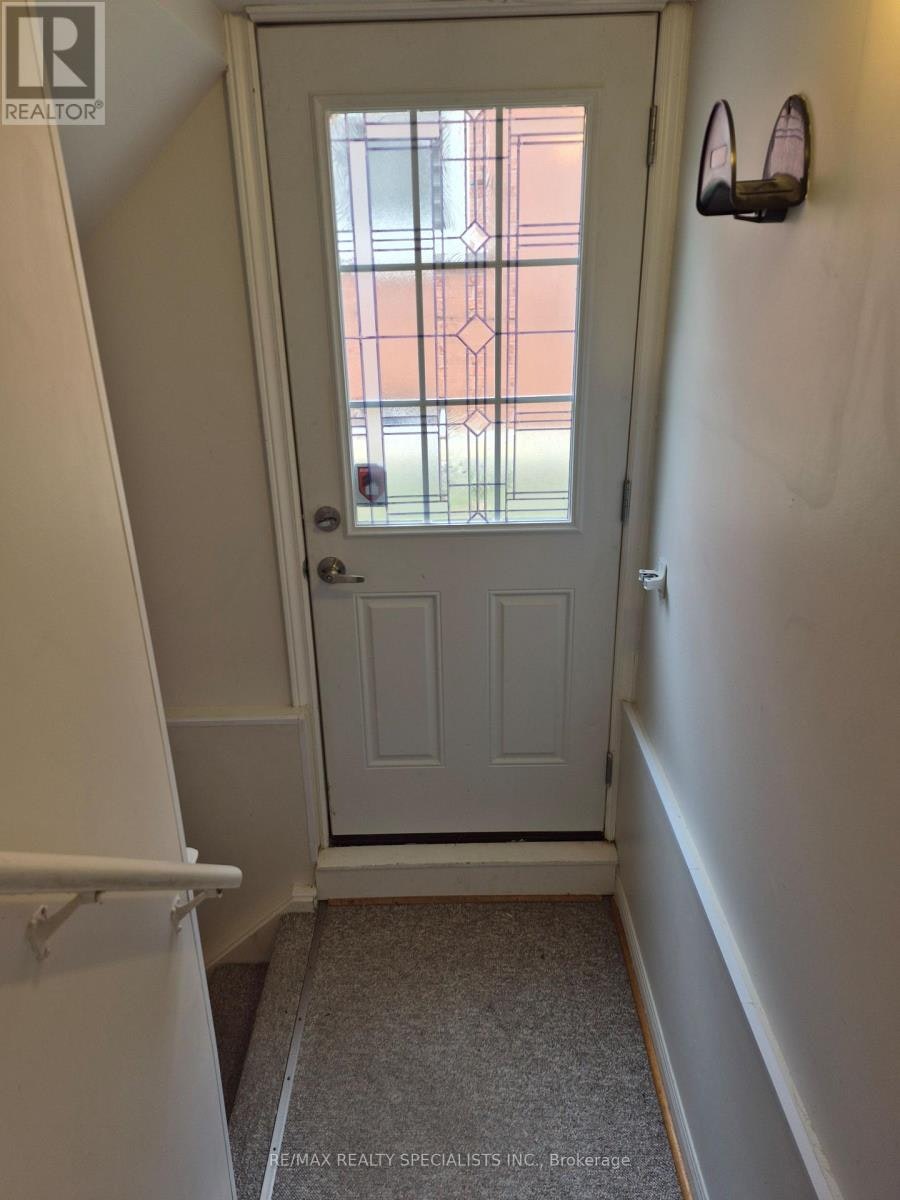 LOWER-353 Brownridge Drive, Vaughan, ON, L4J 5X2 - 2