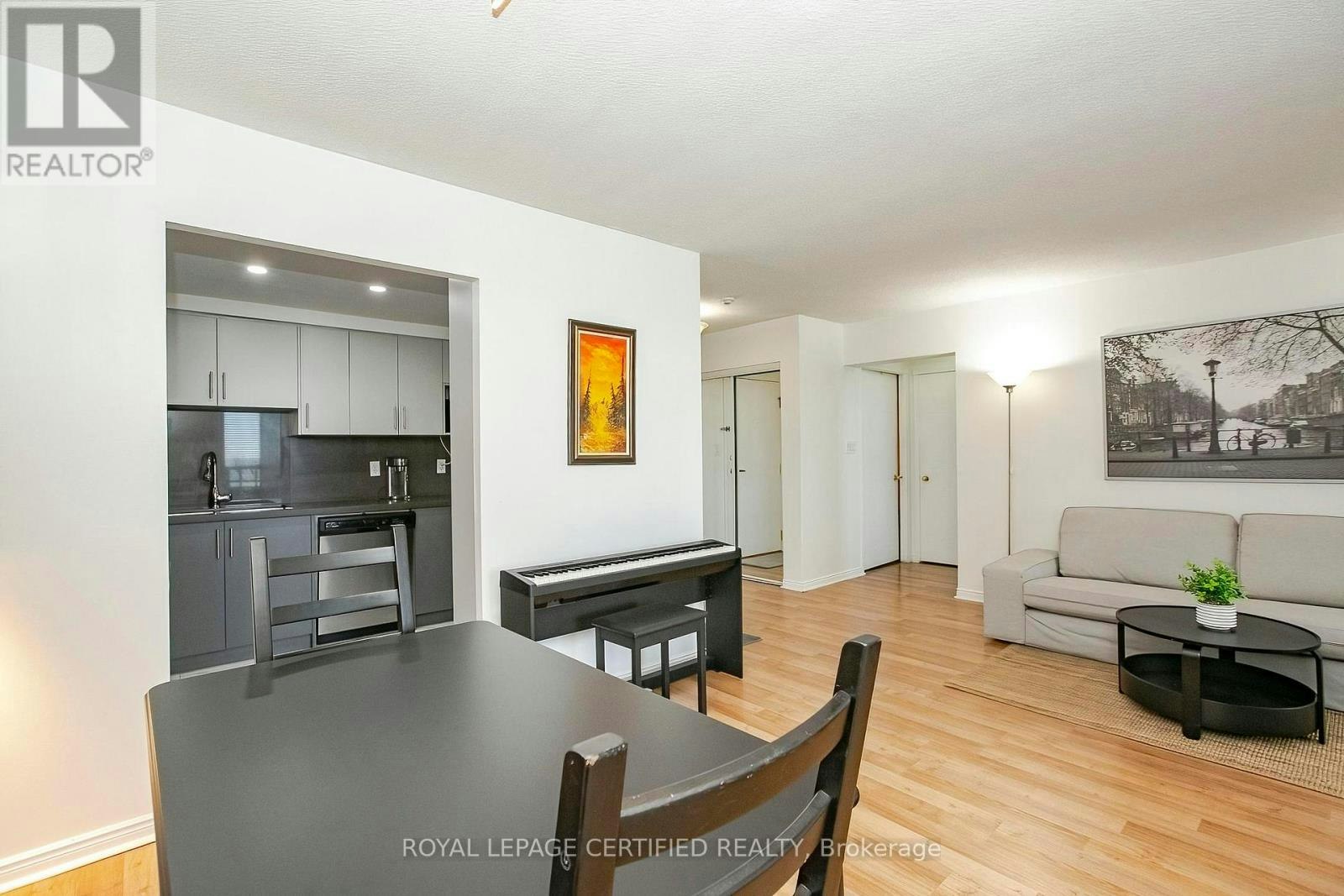 1605-135 Hillcrest Avenue, Mississauga, ON, L5B 4B1 - 19