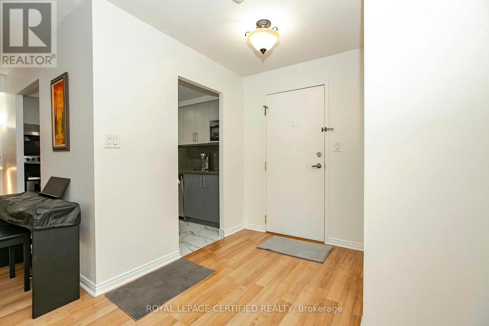 1605-135 Hillcrest Avenue, Mississauga, ON, L5B 4B1 - 11