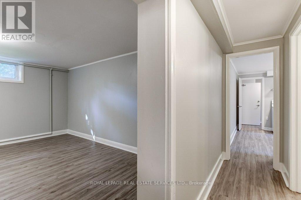 LOWER LEVEL 1-302 Maple Avenue, Oakville, ON, L6J 2H7 - 10